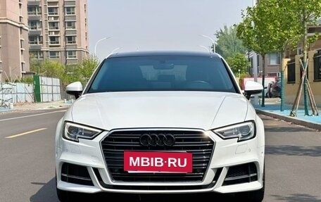 Audi A3, 2018 год, 1 450 000 рублей, 3 фотография