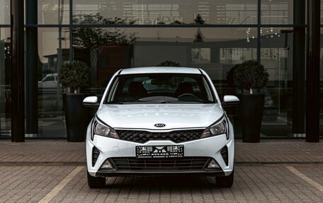 KIA Rio IV, 2022 год, 1 595 000 рублей, 2 фотография