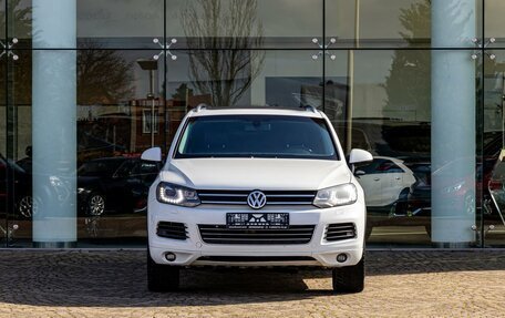 Volkswagen Touareg III, 2014 год, 2 195 000 рублей, 2 фотография