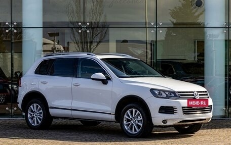 Volkswagen Touareg III, 2014 год, 2 195 000 рублей, 3 фотография
