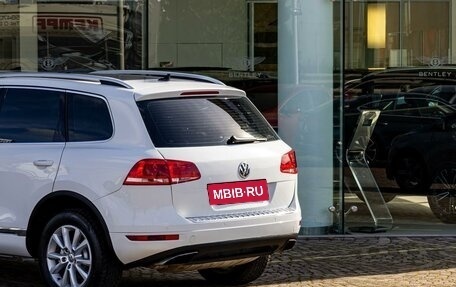Volkswagen Touareg III, 2014 год, 2 195 000 рублей, 10 фотография
