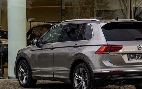 Volkswagen Tiguan II, 2019 год, 2 495 000 рублей, 9 фотография