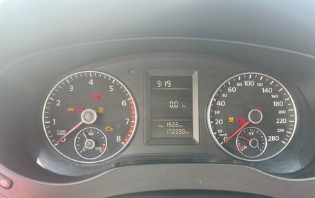 Volkswagen Jetta VI, 2013 год, 960 000 рублей, 11 фотография