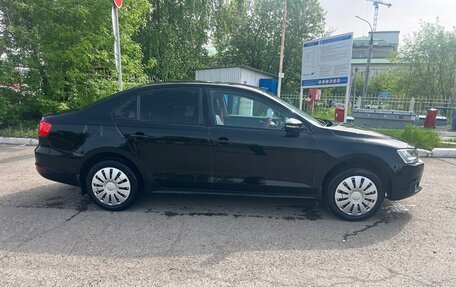 Volkswagen Jetta VI, 2013 год, 960 000 рублей, 4 фотография