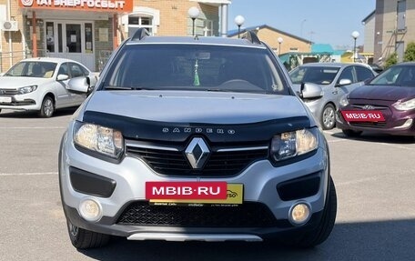Renault Sandero II рестайлинг, 2017 год, 880 000 рублей, 2 фотография