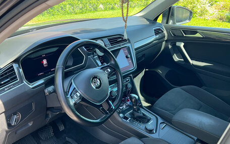 Volkswagen Tiguan II, 2017 год, 2 050 000 рублей, 5 фотография