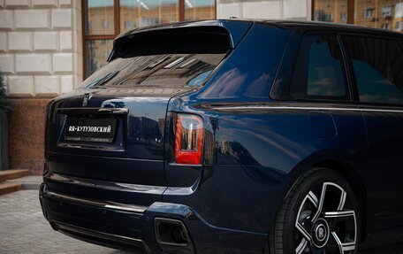 Rolls-Royce Cullinan, 2026 год, 72 900 000 рублей, 14 фотография