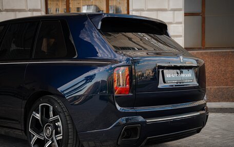 Rolls-Royce Cullinan, 2026 год, 72 900 000 рублей, 10 фотография