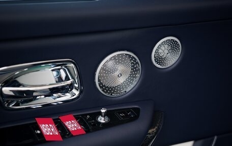 Rolls-Royce Cullinan, 2026 год, 72 900 000 рублей, 16 фотография