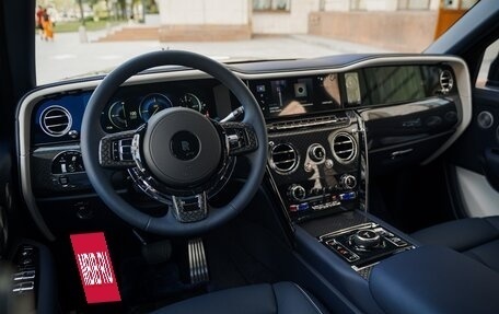 Rolls-Royce Cullinan, 2026 год, 72 900 000 рублей, 24 фотография