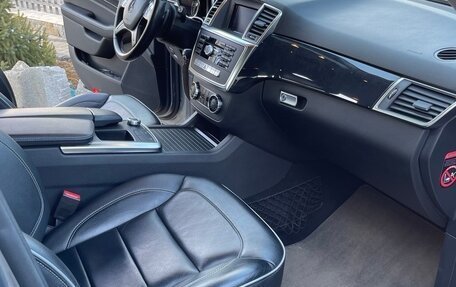 Mercedes-Benz M-Класс, 2012 год, 2 150 000 рублей, 10 фотография