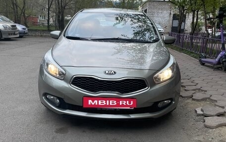 KIA cee'd III, 2013 год, 1 150 000 рублей, 2 фотография