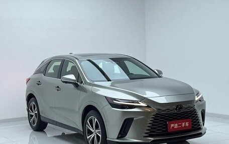 Lexus RX IV рестайлинг, 2025 год, 7 000 000 рублей, 3 фотография