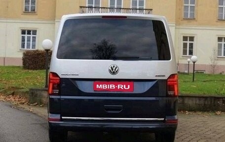 Volkswagen Multivan T6 рестайлинг, 2022 год, 5 100 000 рублей, 8 фотография