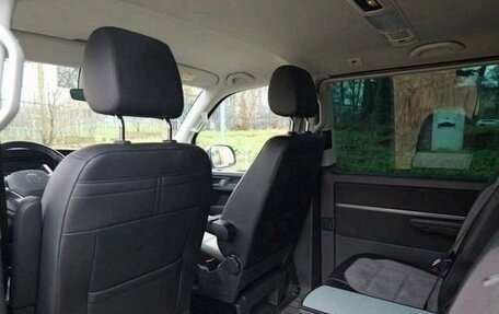 Volkswagen Multivan T6 рестайлинг, 2022 год, 5 100 000 рублей, 37 фотография