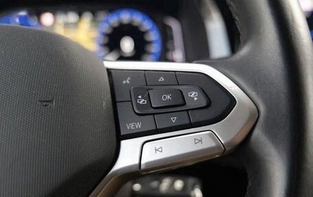 Volkswagen Multivan T6 рестайлинг, 2022 год, 5 100 000 рублей, 40 фотография