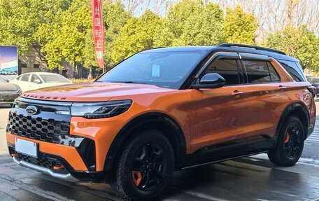 Ford Explorer VI, 2024 год, 7 120 000 рублей, 3 фотография