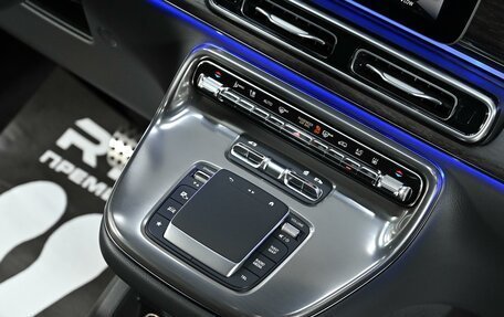 Mercedes-Benz V-Класс, 2026 год, 14 090 000 рублей, 16 фотография