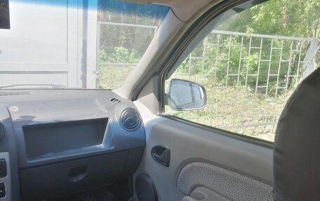 Renault Logan I, 2006 год, 230 000 рублей, 12 фотография