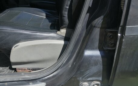 Renault Logan I, 2006 год, 230 000 рублей, 35 фотография