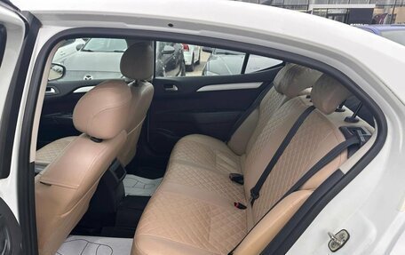 Citroen C4 II рестайлинг, 2015 год, 487 800 рублей, 11 фотография
