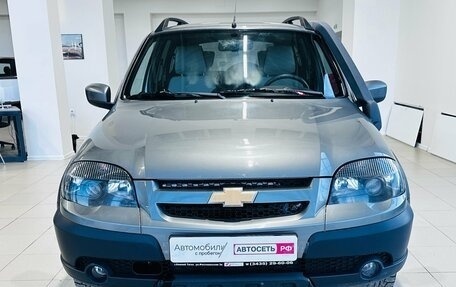 Chevrolet Niva I рестайлинг, 2017 год, 630 510 рублей, 2 фотография
