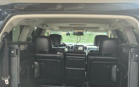 Toyota Land Cruiser 200, 2013 год, 3 700 000 рублей, 7 фотография