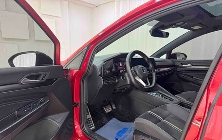 Volkswagen Golf VIII, 2022 год, 2 100 000 рублей, 15 фотография