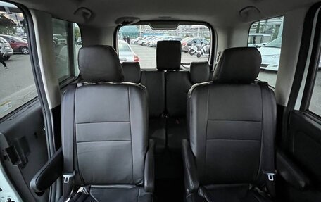 Nissan Serena IV, 2018 год, 1 999 999 рублей, 5 фотография