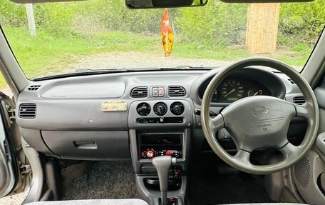 Nissan March II, 2000 год, 180 000 рублей, 9 фотография