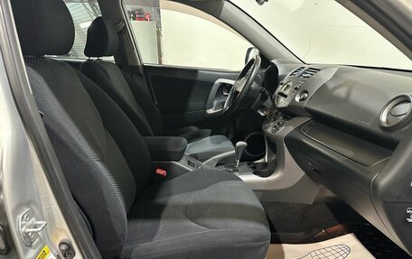 Toyota RAV4, 2006 год, 1 000 000 рублей, 13 фотография