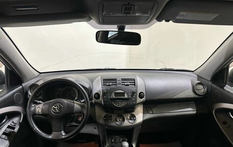 Toyota RAV4, 2006 год, 1 000 000 рублей, 24 фотография