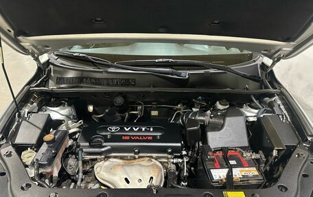 Toyota RAV4, 2006 год, 1 000 000 рублей, 38 фотография