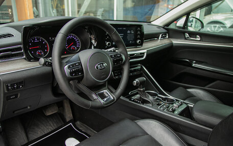 KIA K5, 2021 год, 2 135 000 рублей, 12 фотография