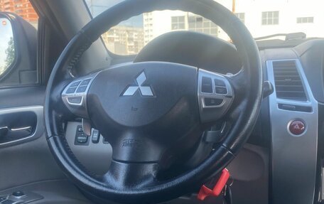 Mitsubishi Pajero Sport II рестайлинг, 2012 год, 1 525 000 рублей, 12 фотография