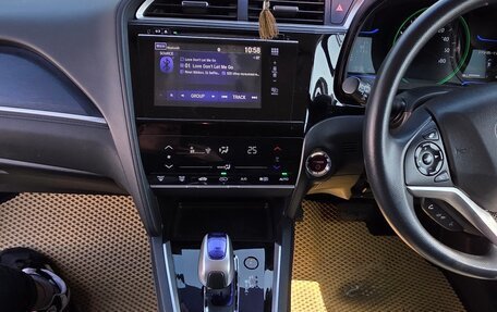 Honda Shuttle II, 2015 год, 980 000 рублей, 8 фотография