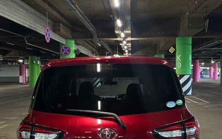 Toyota Sienta II, 2020 год, 2 150 000 рублей, 9 фотография