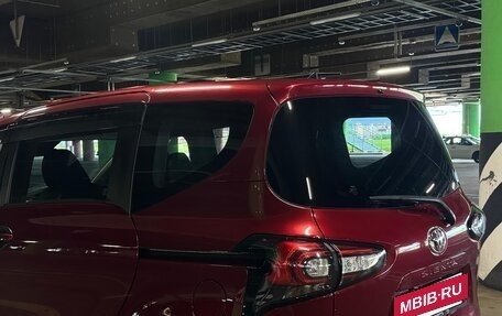 Toyota Sienta II, 2020 год, 2 150 000 рублей, 8 фотография