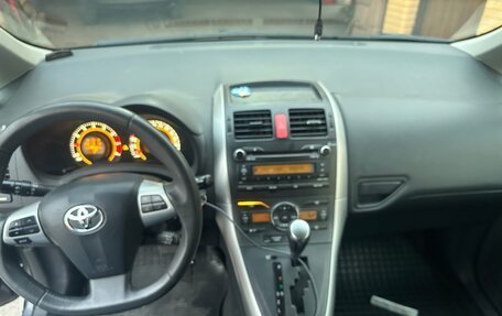 Toyota Auris II, 2011 год, 915 000 рублей, 6 фотография