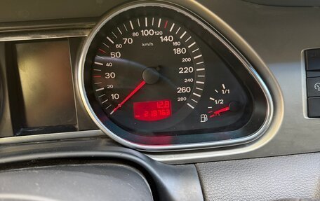 Audi Q7, 2006 год, 950 000 рублей, 12 фотография