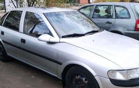 Opel Vectra B рестайлинг, 1996 год, 250 000 рублей, 5 фотография