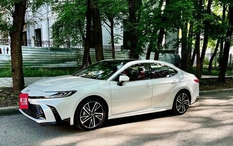 Toyota Camry, 2024 год, 4 000 000 рублей, 2 фотография