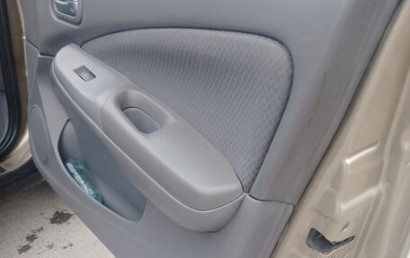 Nissan Almera, 2003 год, 390 000 рублей, 29 фотография