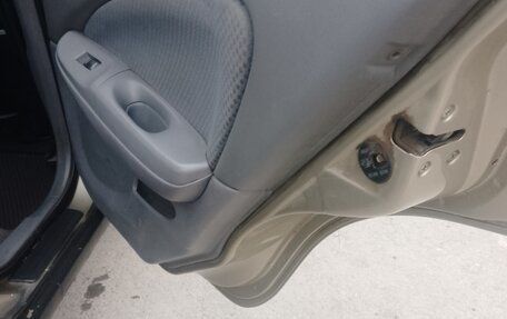 Nissan Almera, 2003 год, 390 000 рублей, 28 фотография