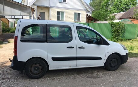 Citroen Berlingo II рестайлинг, 2012 год, 600 000 рублей, 3 фотография