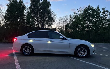BMW 3 серия, 2016 год, 1 780 000 рублей, 9 фотография