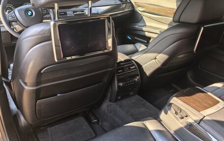 BMW 7 серия, 2014 год, 1 850 000 рублей, 11 фотография