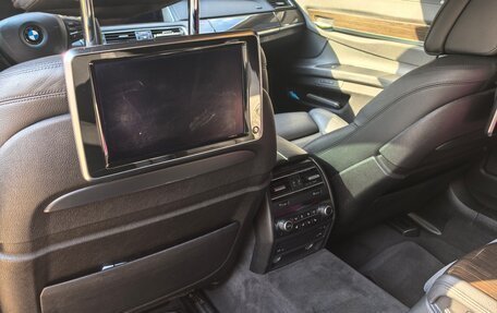 BMW 7 серия, 2014 год, 1 850 000 рублей, 15 фотография