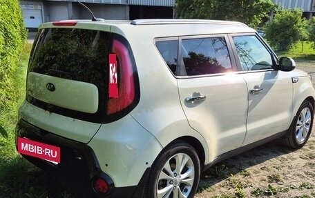 KIA Soul II рестайлинг, 2015 год, 1 400 000 рублей, 3 фотография