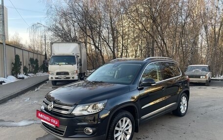 Volkswagen Tiguan I, 2013 год, 1 700 000 рублей, 2 фотография